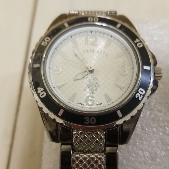 6 Ladies Watch Bundle Deal - Picture 4 of 8